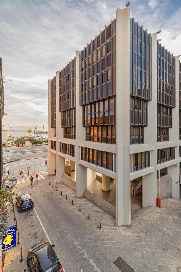 Infinity House - Cagliari Centro Lägenhet Exteriör bild